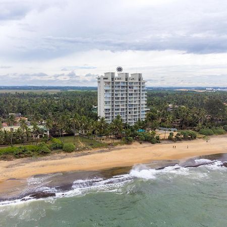 Aqua Vista Lägenhet Uswetakeiyawa Exteriör bild